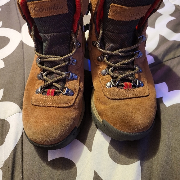 Womens Colombia waterproof boots. Size 8 - Picture 3 of 3